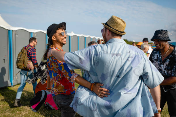 Best Portable toilet rental cost  in Strathmore, CA